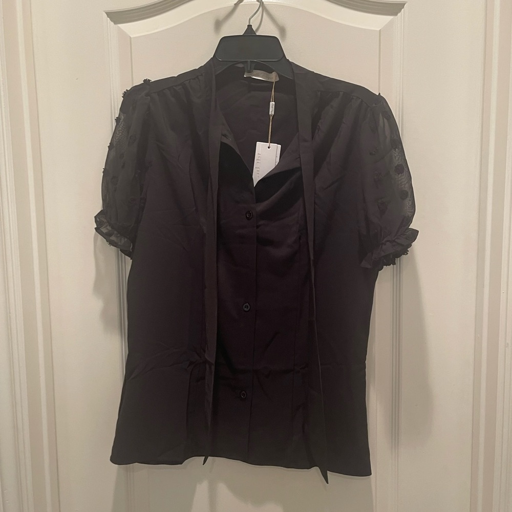 Bella Pogue Women’s Black Chiffon Short Sleeve Blouse Size Medium:NWT